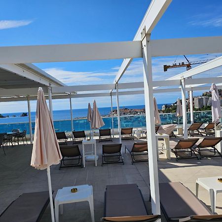 Apartments Menuet Budva Luaran gambar